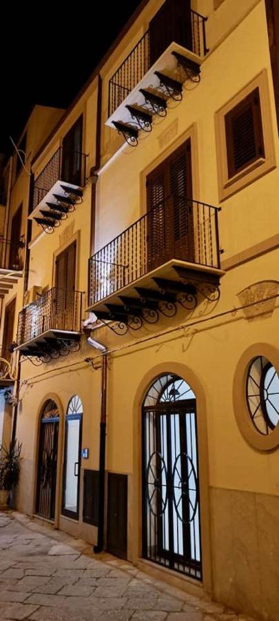 Sikelia Apartment Centro Palermo Eksteriør bilde